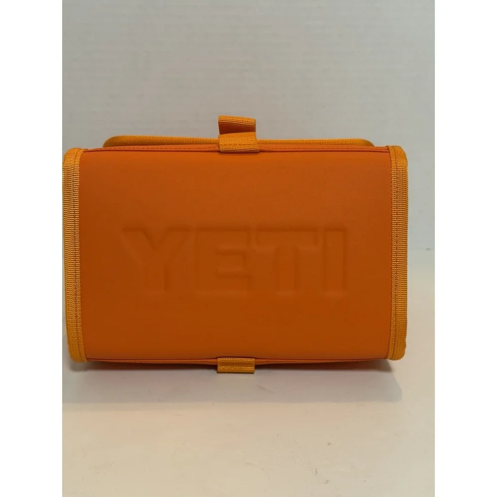 YETI DayTrip Lunch Bag King Crab Orange out of production & RARE